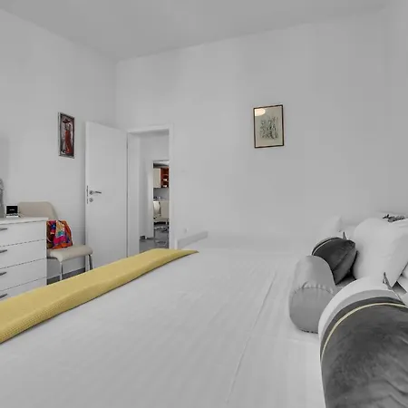Apartment Ana Makarska